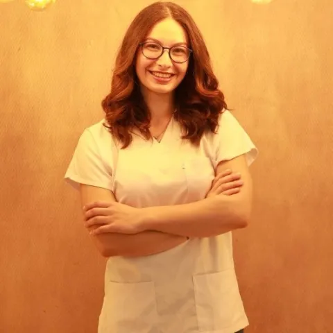 Zahnarzt MUKADDER GÜNEY