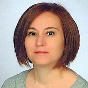 İxt. Dr. HANDE KAPTAN