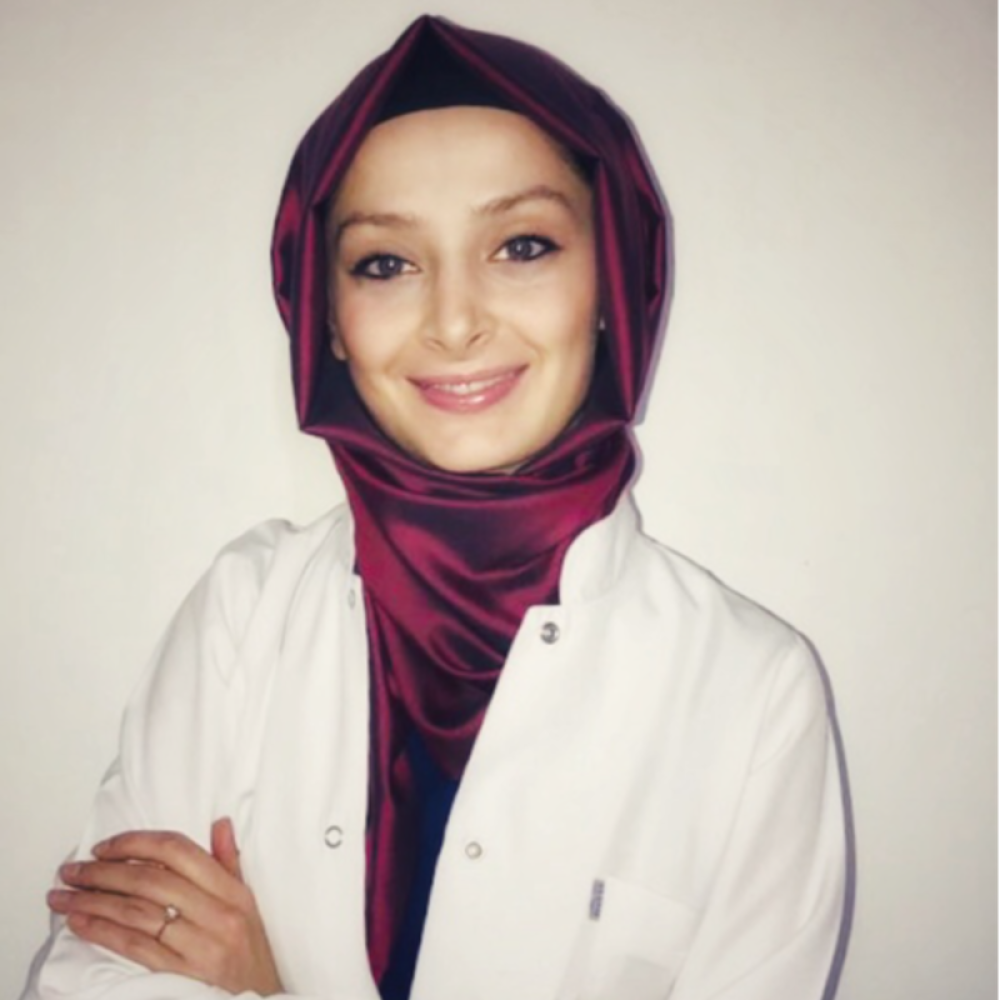 Dr. BURCU KARAKOYUNLU