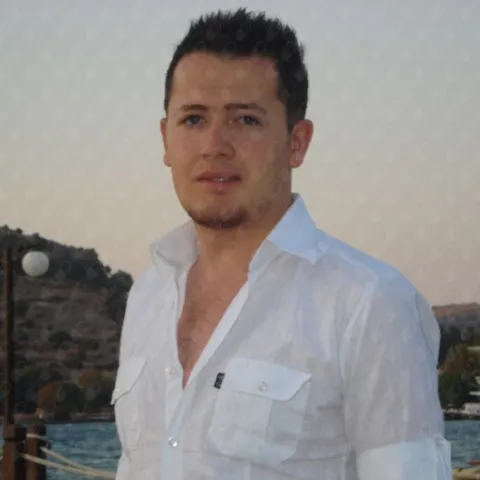 Diş hək. AHMET TOPRAK