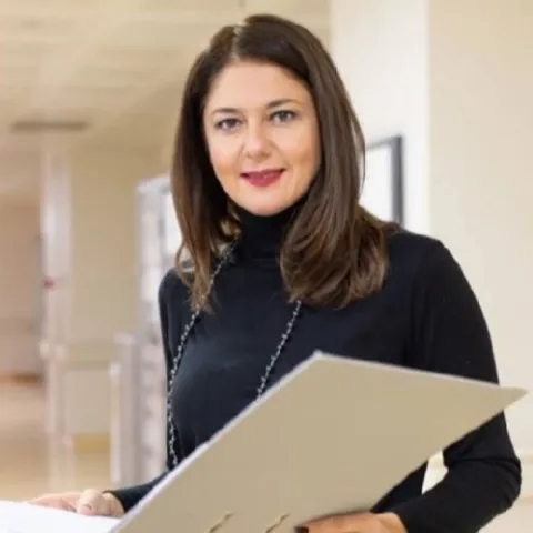 Chir. Dr. İREM ŞİRİN