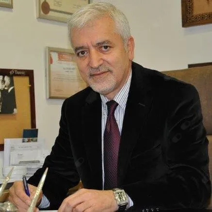 Cərrah Dr. ORHAN ALTINTAŞ