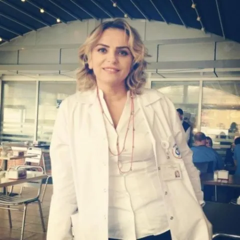 Uzm. Dr. AYŞE KARA