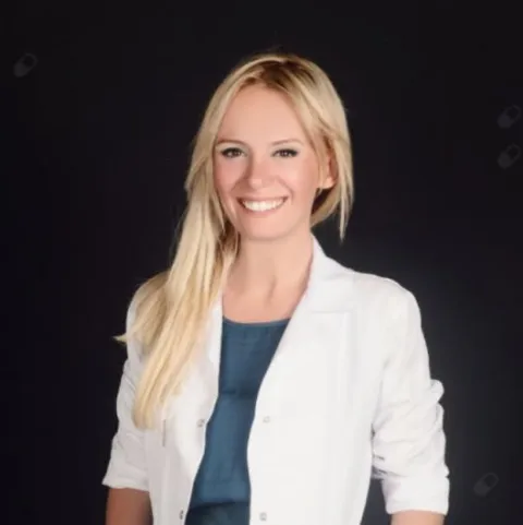 Cərrah Dr. ÖMÜRSEN YILDIRIM