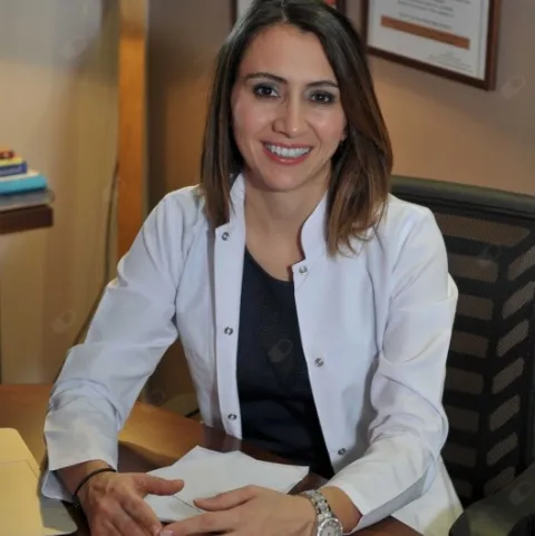 Cərrah Dr. ASU DENİZ BURHANOĞLU