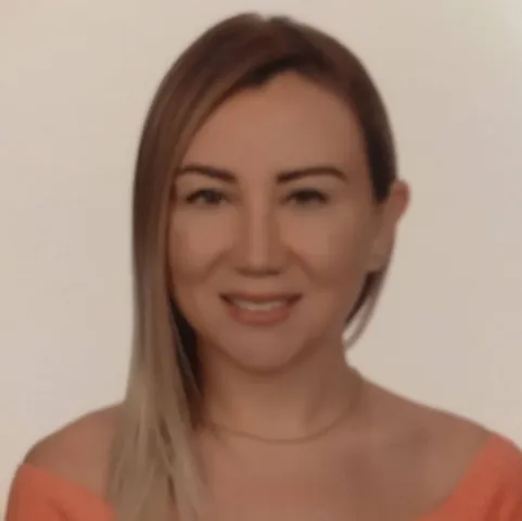 Cərrah Dr. SEVİM ÖZGE ÖZDEMİR