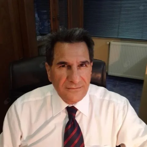 İxt. Dr. BEHÇET GÜNEŞ