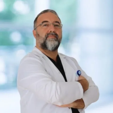 Cərrah Dr. FERHAT YAVUZ AKBAY