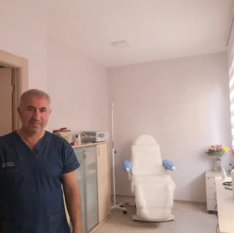 İxt. Dr. FIRAT BAŞI