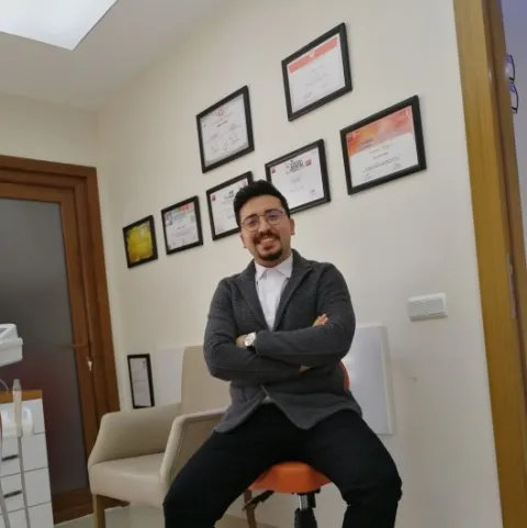 Diş hək. MERT YILDIZ
