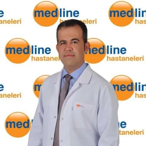Cərrah Dr. SEDAT SEVEN