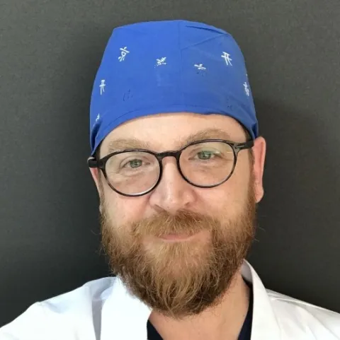 Dos. Dr. MEHMET KAĞAN DEĞERLİYURT