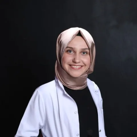 Spec. DDS EMİNE FAZİLET ÖZDEMİR TOSYALIOĞLU