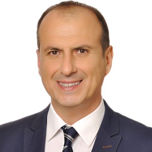 PROF. DR. METE ÖZER