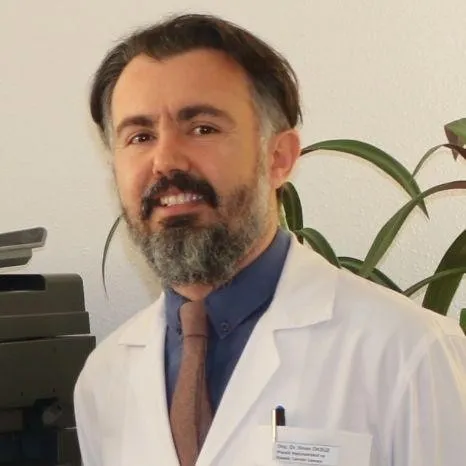 Dos. Dr. SİNAN ÖKSÜZ