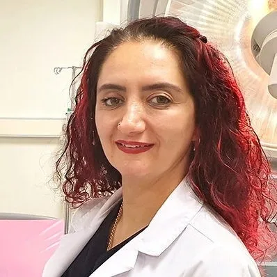 Cərrah Dr. HÜLYA ARTUÇ KARABİBER
