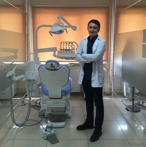 DT. HÜSEYİN ALPEREN SELVİ
