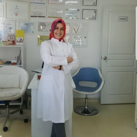 Diş hək. NESLİHAN BİNGÖL YALÇIN