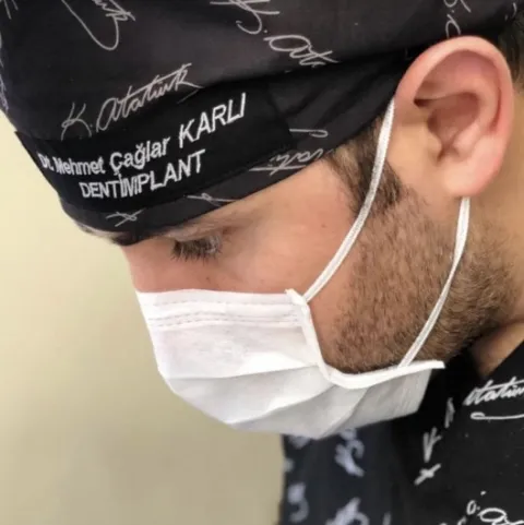 Diş hək. MEHMET ÇAĞLAR KARLI