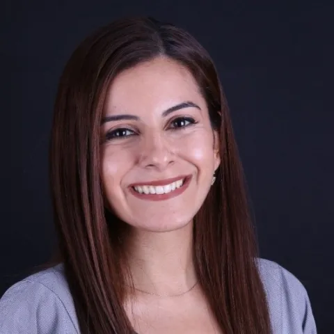 Diş hək. DEMET HOROZ