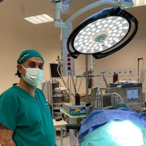 Cərrah Dr. HALUK TÜMER