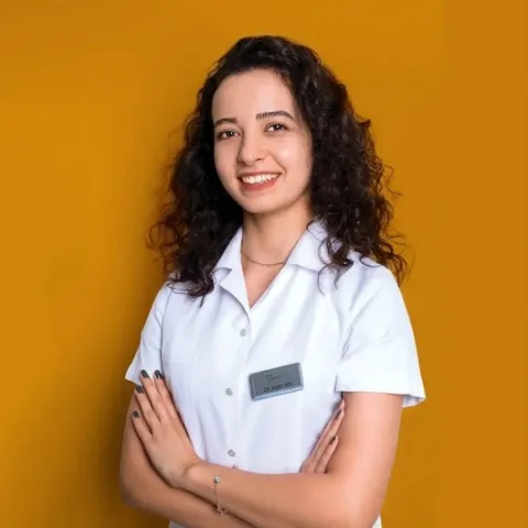 Diş hək. İREM AK