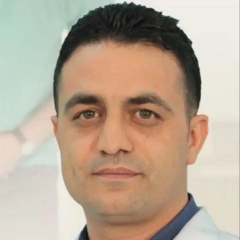 Cərrah Dr. ORHAN KARAKOÇ