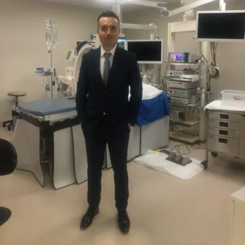 Fachärztl. Dr. KEMAL KÜRBÜZ