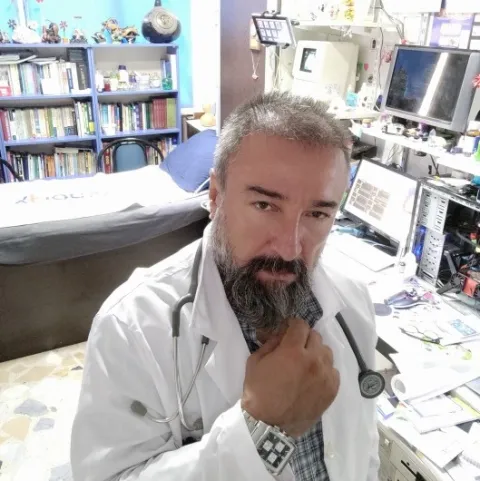 Dr. ÖZKAN ÖZDEMIR