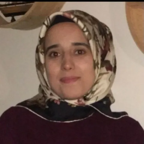 Diyet. ESRA TOPRAK