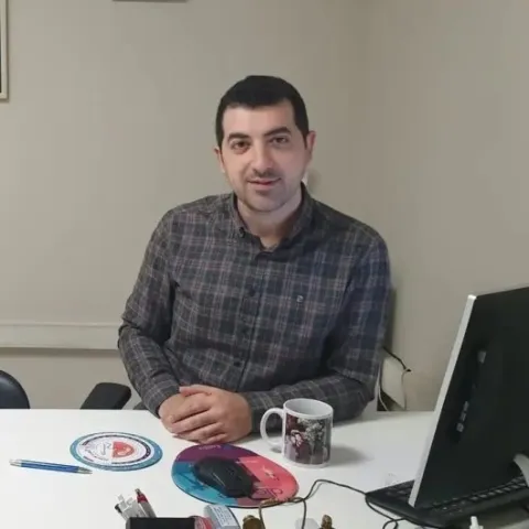Cərrah Dr. UTKAN SAĞIR