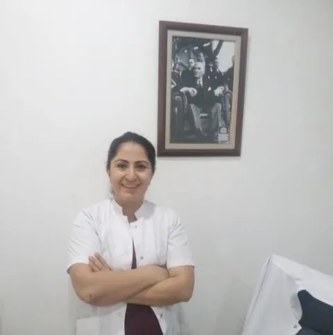 DR. DT. ÜLKÜ ÖZAN