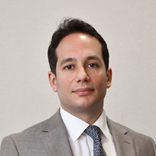 DOÇ. DR. İSMET YALKIN ÇAMURCU