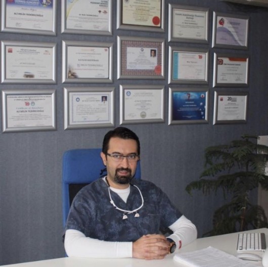 DR. DT. MELİH TEZKİRECİOĞLU