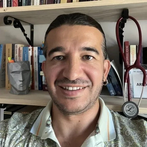İxt. Dr. ARDA YEŞİL