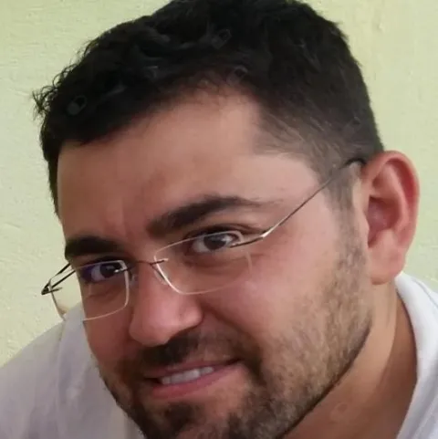 İxt. Dr. ULAŞ SERKAN TOPALOĞLU