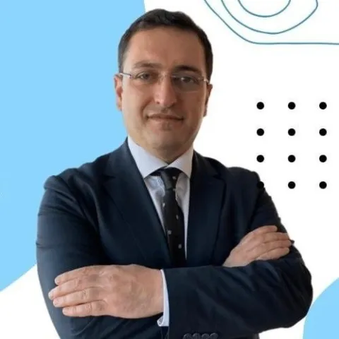 Dr. müəllim FUAT USLUSOY