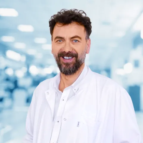 Doc. Dr. CEMAL KARA