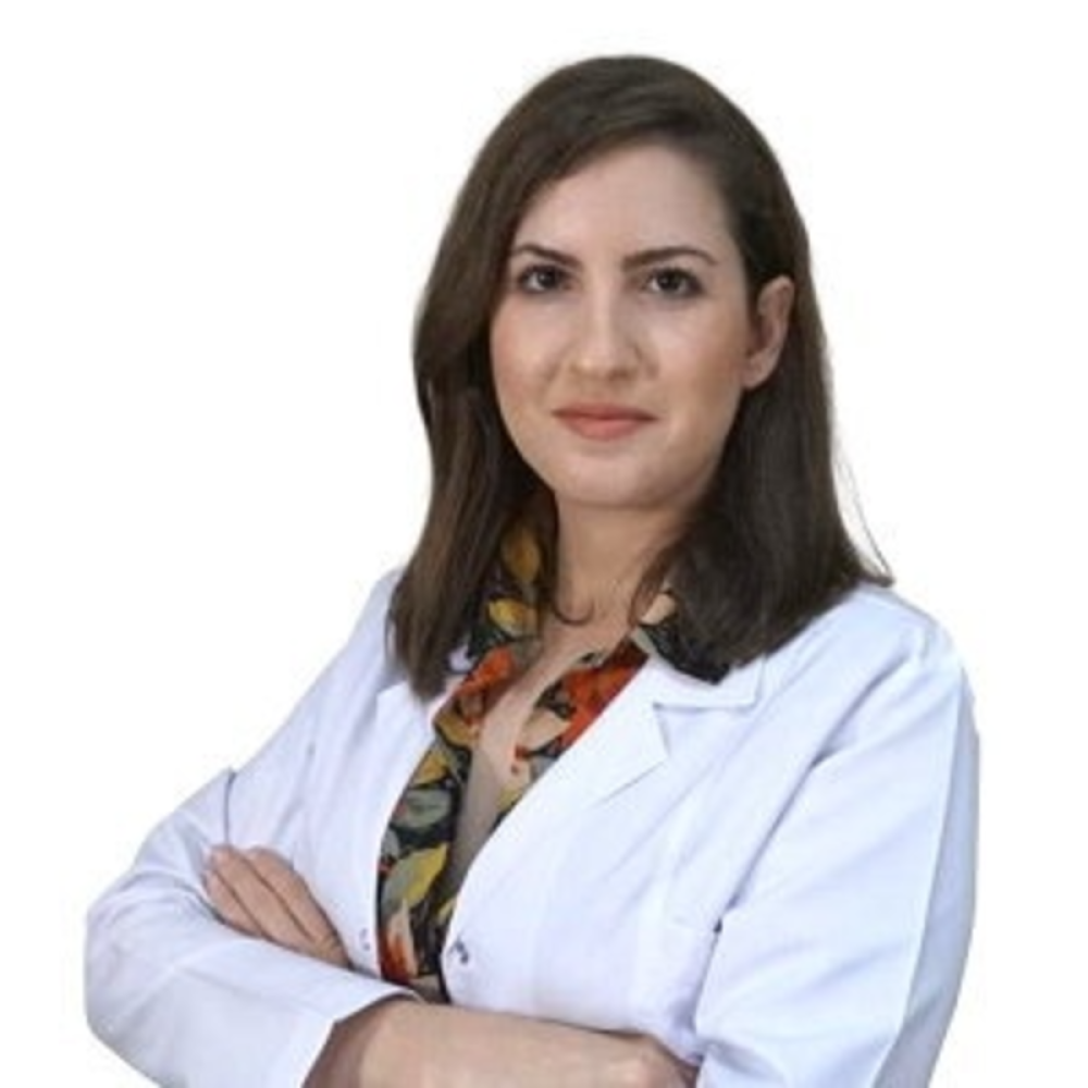 Cərrah Dr. GÜLER PINAR ÖZEREN