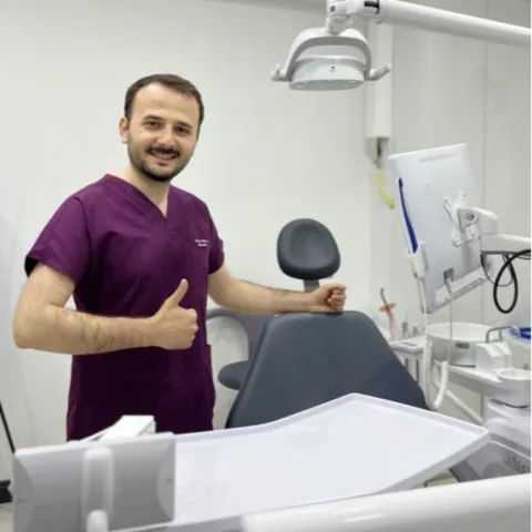 Diş hək. MECNUR YILMAZ