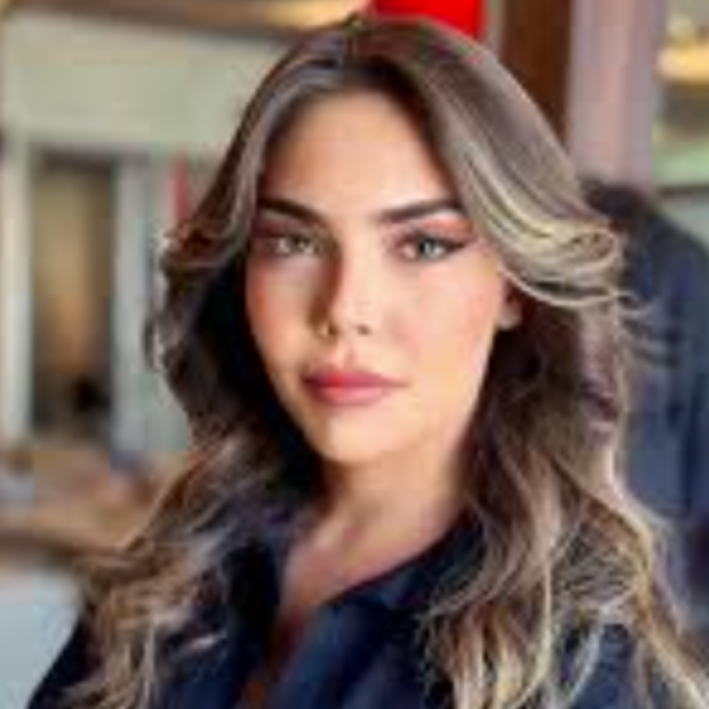 UZM. KL. PSK. BUSE ÖZTÜRK