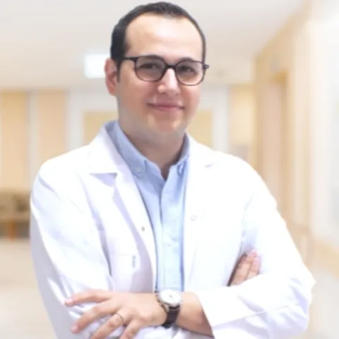 UZM. DR. UMUT YARICI