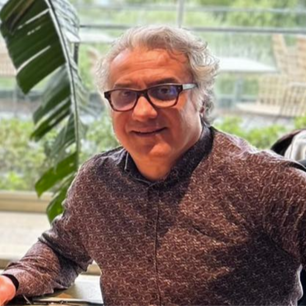 Op. Dr. TOLGAY SATANA