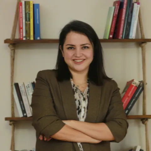 UZM. DR. SALİHA GÜMÜŞ