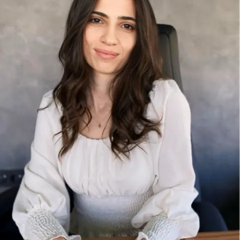 Dyt. ALBİNA KARAKAYA