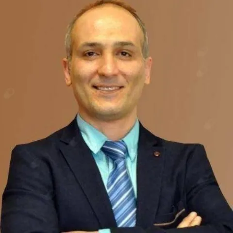 Uzm. Dr. AYKAN AKAR