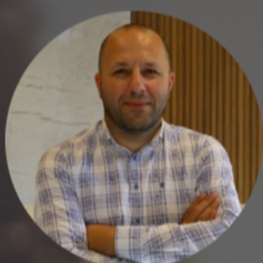 İxt. Dr. KAASIM FATİH YAVUZ