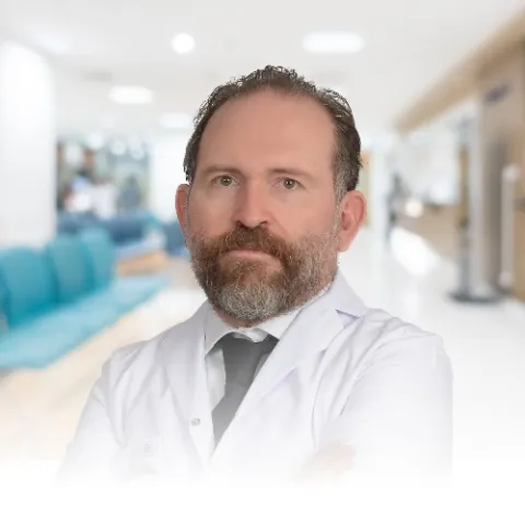 Uzm. Dr. VEYİS TURAN
