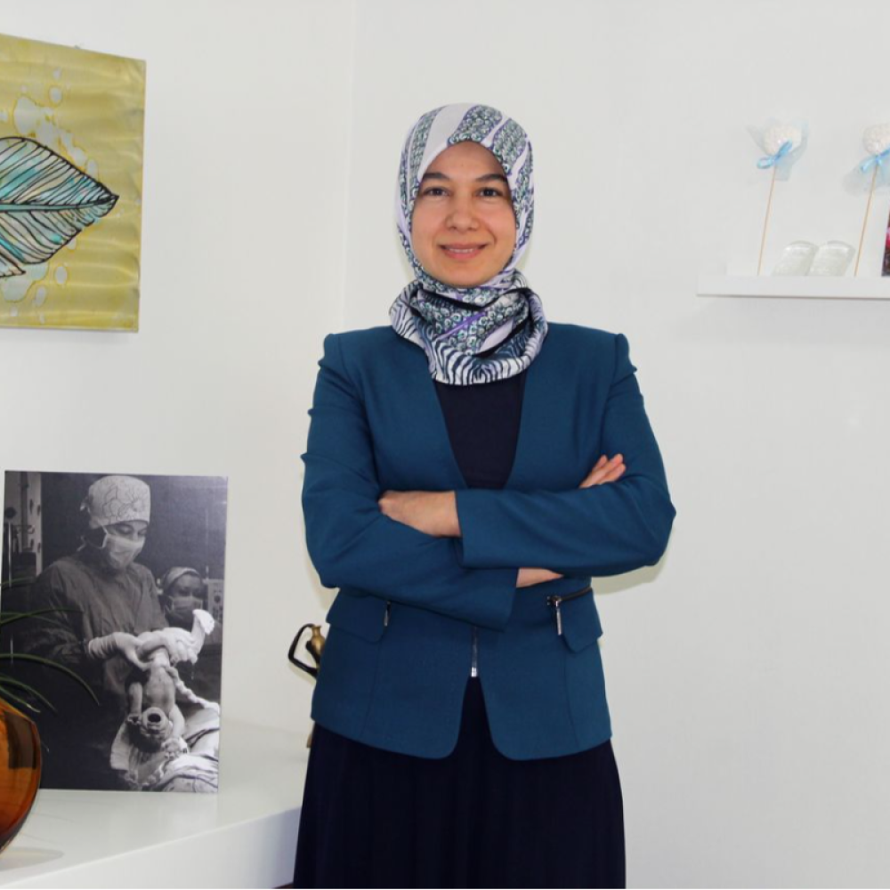 Uzm. Dr. DİLEK ÖZDUR