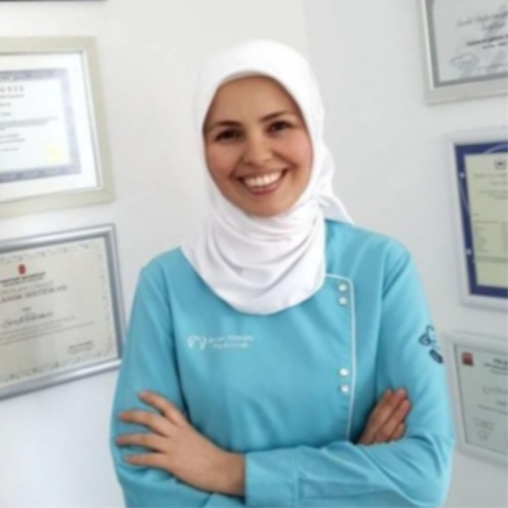 Dt. ŞERİFE TÜRKERİ